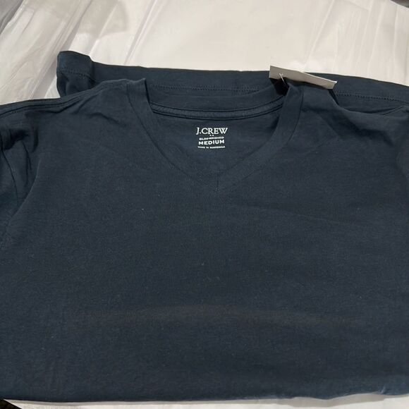 J. crew Factory Slim washed jersey V-neck tee  navy blue size M NWT-flaw - Picture 8 of 8